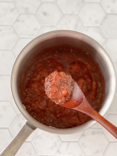 how-to-make-chia-seed-jam